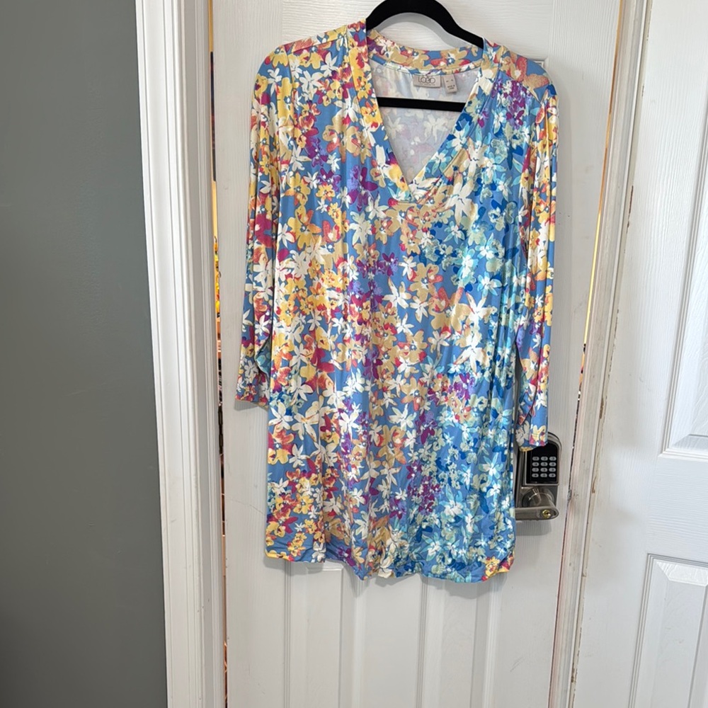LOGO blue and Pink Floral Relaxed Tunic